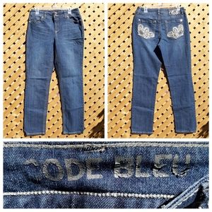 👖NWOT Code Bleu Straight Leg Jeans